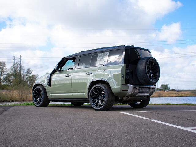 Land Rover DEFENDER 110 2.0 P400e 110 Standkachel l Snorkel l Special Edition l Meridian Stereo l Olive green Wrap l 21'' Avant Garde velgen l Extra verlichting