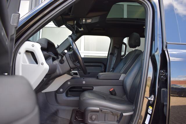Land Rover DEFENDER 3.0 D200 110 MHEV X-Dynamic S Panodak | Grijs kenteken