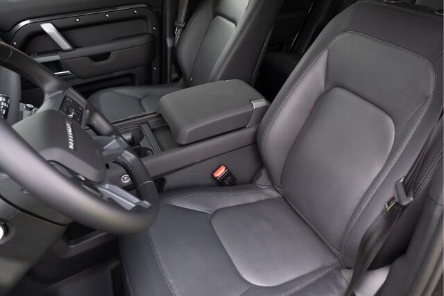 Land Rover DEFENDER 3.0 D200 90 MHEV X-Dynamic SE / Cold Climate Pack / Afneembare trekhaak / Meridian