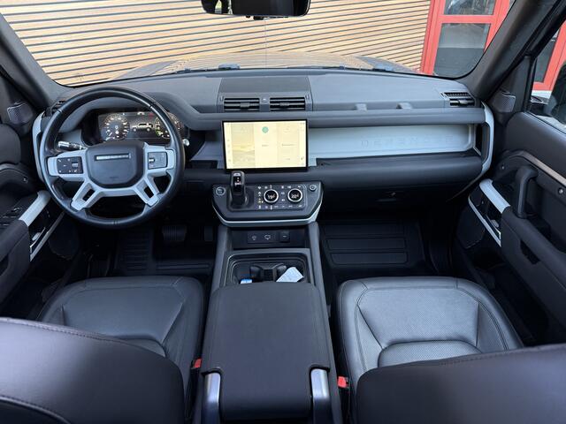 Land Rover DEFENDER 110 2.0 P400e 110 X-Dynamic S Luchtvering / Schuifdak / Trekhaak / Groot Navi Scherm / 360* Camera