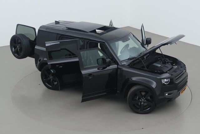 Land Rover DEFENDER 5.0 P525 110 V8 | COMMERCIAL | Luchtvering | Meridian Surround | Panoramadak | 22 Inch | Trekhaak | Stoelkoeling