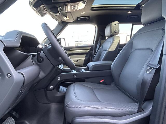 Land Rover DEFENDER 110 P300e 300 110 X-Dynamic HSE | DEMO | Geklimatiseerde voorstoelen | Elektr. trekhaak tot 3.000kg |