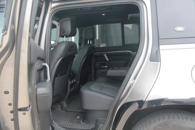 Land Rover DEFENDER 2.0 P400e 110 X-Dynamic HSE