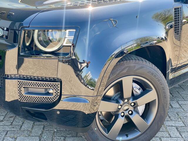 Land Rover DEFENDER 110 2.0 P300e 110 X-Dynamic HSE Signature Pack HUD