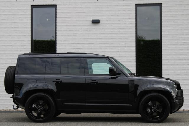 Land Rover DEFENDER 110 3.0 D300 / 110 / X-Dynamic / HSE / Luchtvering / Panorama / Vol Opties / NIEUW