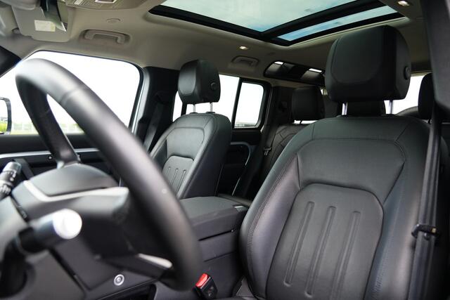 Land Rover DEFENDER 110 2.0 P400e 110 X-Dynamic SE 400pk Panoramadak/Stoelverwarming/360Camera
