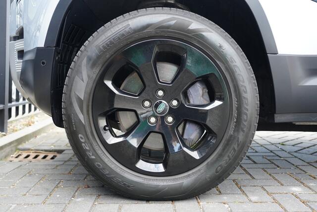 Land Rover DEFENDER 110 2.0 P400e 110 X-Dynamic SE 400pk Panoramadak/Stoelverwarming/360Camera