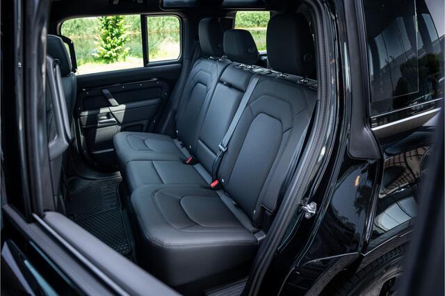 Land Rover DEFENDER 110 2.0 P300e 110 X-Dynamic SE ** Panodak ** Memory ** Stuurverwarming