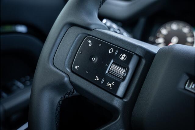 Land Rover DEFENDER 110 2.0 P300e 110 X-Dynamic SE ** Panodak ** Memory ** Stuurverwarming