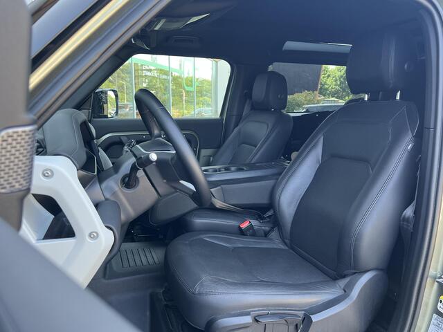 Land Rover DEFENDER Hard Top 3.0 D250 90