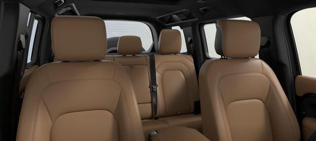 Land Rover DEFENDER 110 P300e X-Dynamic HSE | Head-Up | ClearSight | Trekhaak | Black Pack | 22 Inch