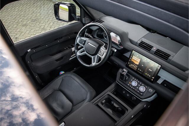 Land Rover DEFENDER 3.0 D200 110 MHEV SE VAN Cold Climate - Driv. Assistance - Panodak - Luchtvering - Trekhaak Grijs kenteken!