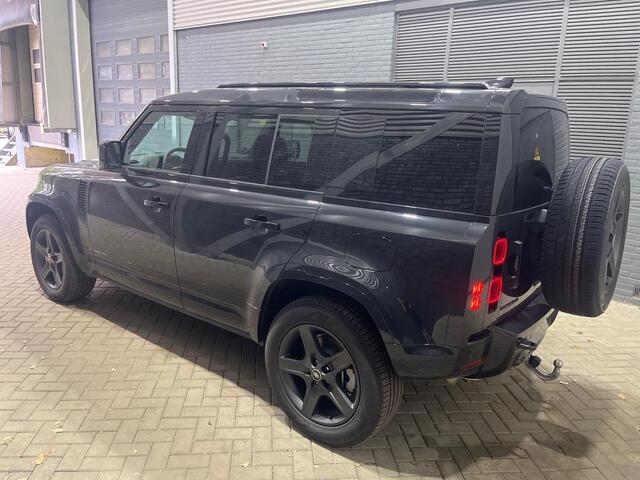 Land Rover DEFENDER P300e 110 X-Dynamic SE | Black Pack | ACC | 360° Camera | ClearSight | Trekhaak | Meridian Sound