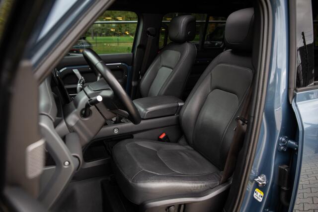 Land Rover DEFENDER 110 2.0 P400e 110 HSE , Panoramadak, Trekhaak, 3Dcamera,