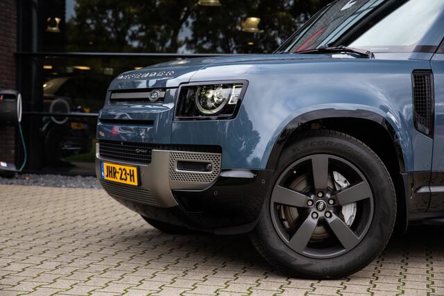 Land Rover DEFENDER 110 2.0 P400e 110 HSE , Panoramadak, Trekhaak, 3Dcamera,