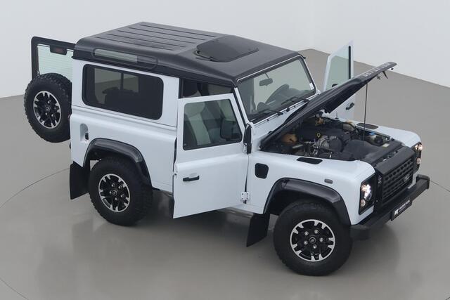 Land Rover DEFENDER 2.2 D 90 SW TD4 Adventure Limited | 4P | Glazen kanteldak | Trekhaak | Vol-Leder | 16 Inch Lichtmetaal