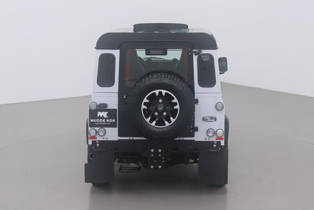 Land Rover DEFENDER 2.2 D 90 SW TD4 Adventure Limited | 4P | Glazen kanteldak | Trekhaak | Vol-Leder | 16 Inch Lichtmetaal