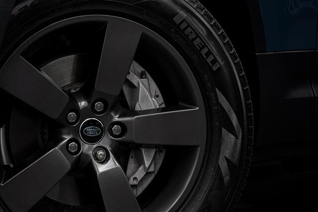 Land Rover DEFENDER 110 2.0 P400e 110 SE *Meridian / Luchtvering / Panorama / Surround-view / Memory *