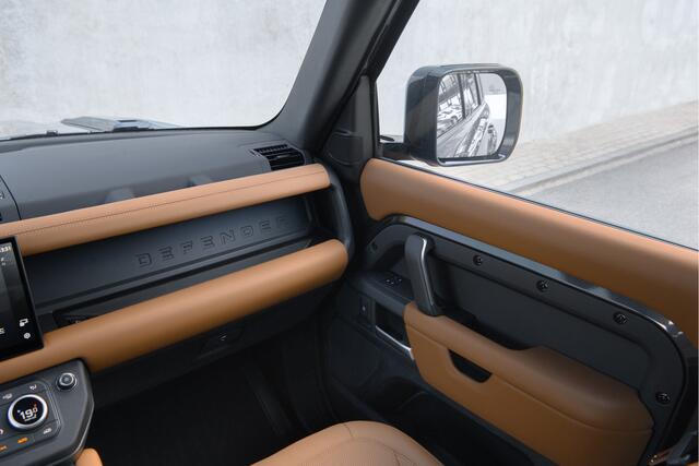 Land Rover DEFENDER 110 2.0 P300e 110 X-Dynamic HSE Urban Wide Track Stoelverwarming | Stoelverkoeling | Stuurverwarming | Pano | HUD