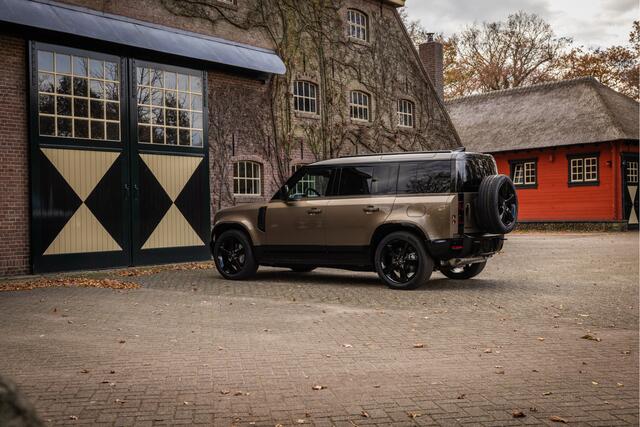 Land Rover DEFENDER 110 2.0 P300e 110 X-Dynamic HSE HUD Meridian Surround