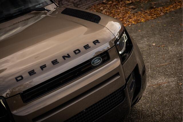 Land Rover DEFENDER 110 2.0 P300e 110 X-Dynamic HSE HUD Meridian Surround