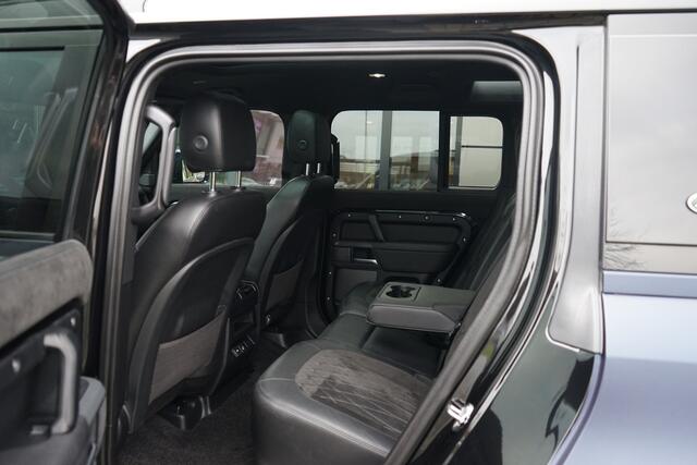 Land Rover DEFENDER 110 2.0 P400e 110 SE | Koelvak | Elektrische trekhaak | Schuif/Kantel dak |