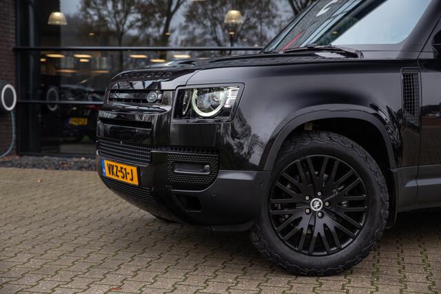 Land Rover DEFENDER 3.0 D200 110 MHEV X-Dynamic Black Edition , Meridian, Trekhaak, Panoramadak,