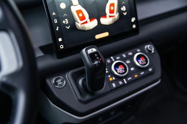 Land Rover DEFENDER 110 2.0 P400e 110 X-Dynamic HSE 6p. , Panoramadak, Off-Road, Trekhaak,