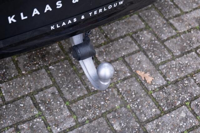 Land Rover DEFENDER 110 2.0 P300e 110 X-Dynamic HSE | HNP ¤ 123.604,- | ELEC TREKHAAK | BLACK PACK