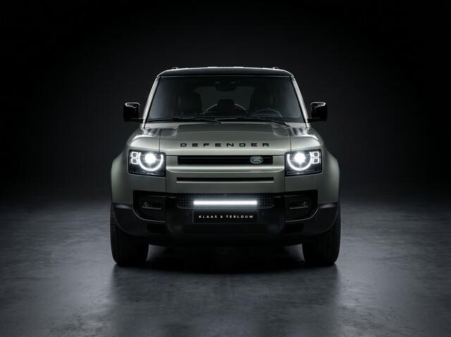 Land Rover DEFENDER 110 2.0 P400e 110 SE / 22 Inch Black / Black Pack / Schuifkanteldak