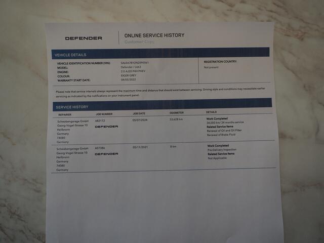 Land Rover DEFENDER 110 2.0 P400e | Panoramadak | Luchtvering | Meridian | 360 | Keyless | Trekhaak | Leder | Carplay