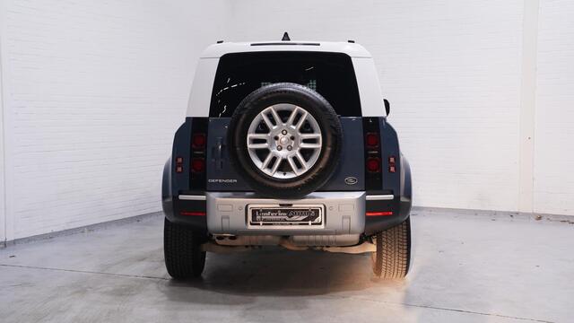 Land Rover DEFENDER Landrover 3.0 D250 110 Grijs Kenteken 3-Zits Leder Zwart 360 Camera, Navi, Apple Carplay, LED Koplampen