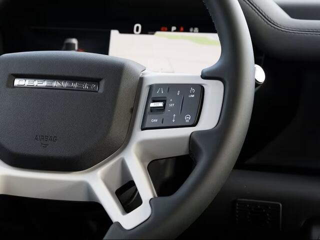 Land Rover DEFENDER 3.0 D200 110 X-Dynamic SE Grijs Kenteken Luchtvering Trekhaak ACC Memory 20 Inch 360 Camera Stuurverwarming Stoelverwarming