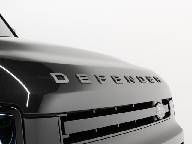 Land Rover DEFENDER 2.0 P300e 110 Dynamic SE Edition