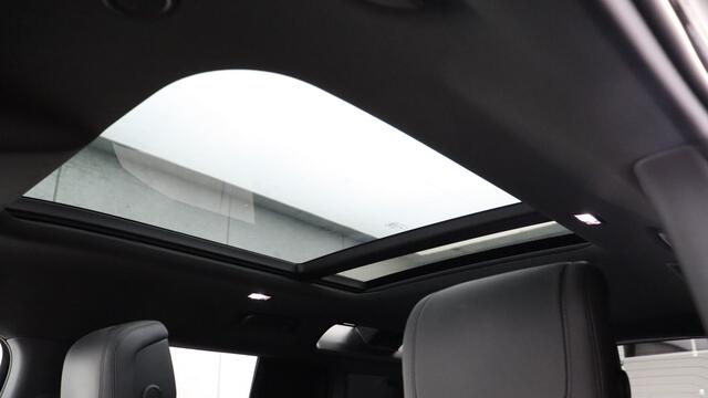 Land Rover DEFENDER D300 110 X-Dynamic SE | Head-up | Stoelventilatie | Meridian | Trekhaak | Panoramadak