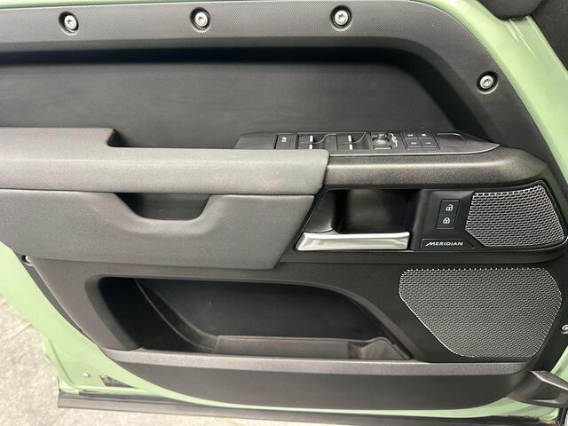 Land Rover DEFENDER 110 2.0 P400e 110 75 Edition AWD