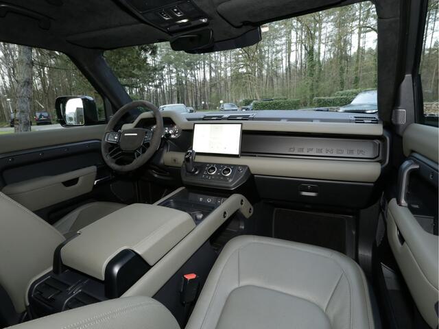 Land Rover DEFENDER 110 3.0 D350 110 SE Urban X-dynamic