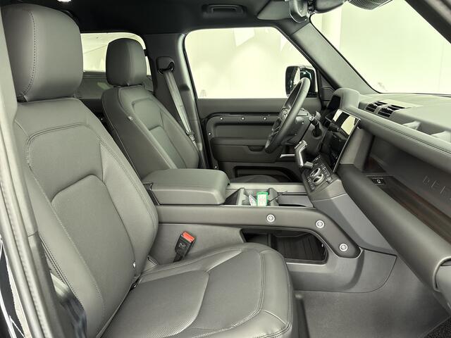 Land Rover DEFENDER 110 P300e 110 Dynamic SE Edition PANORAMADAK 22 INCH