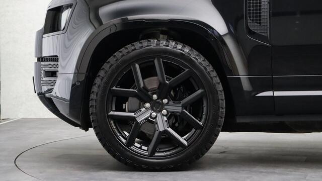 Land Rover DEFENDER 110 P400e 110 X-Dynamic SE | Urban Automotive | Meridian | Panoramadak | Black Exterior Pack