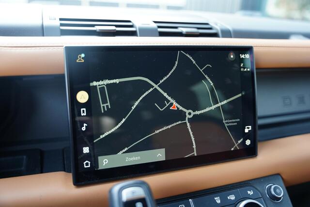 Land Rover DEFENDER 110 P 400 E X-Dynamic HSE / Panoramadak / Meridian / BTW