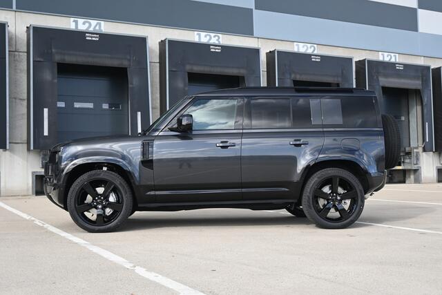 Land Rover DEFENDER 110 2.0 P300e 110 Dynamic Edition