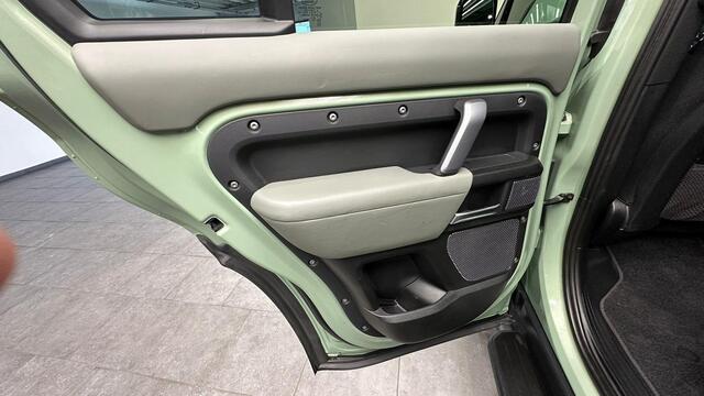 Land Rover DEFENDER 110 3.0 V6 P400 110 75th Limited Edition