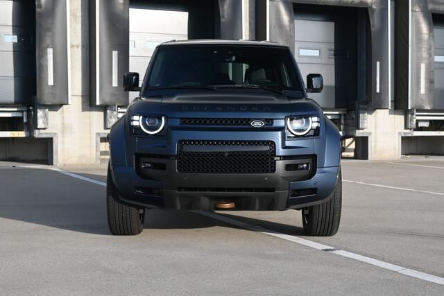 Land Rover DEFENDER 110 4.4 P635 110 Octa