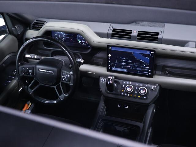 Land Rover DEFENDER 110 2.0 P400e 110 Urban X-Dynamic [ADAPTIVE CRUISE, APPLE CARPLAY, TREKHAAK, SCHUIFKANTELDAK, CAMERA, MEMORY, STOELVERWAMING, NAVIGATIE, NIEUWSTAAT]