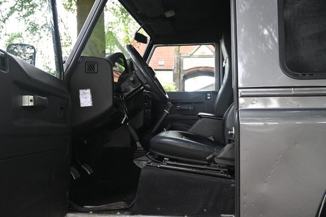 Land Rover DEFENDER 2.2 D HT 90" Adventure