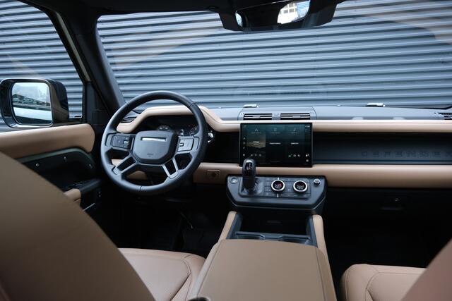Land Rover DEFENDER 110 P300e 110 X-Dynamic HSE | HNP ¤ 135.005,- | Tailored Uniek! | BRITISCH RACING GREEN | Panoramadak