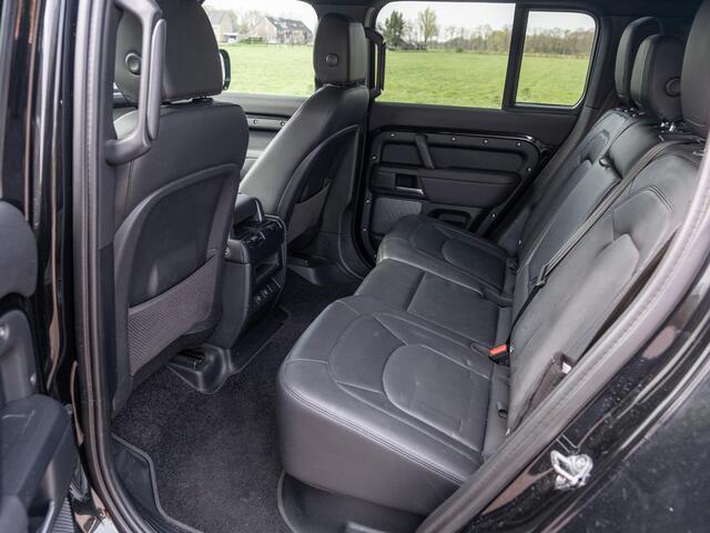 Land Rover DEFENDER 110 2.0 P400e S | Black Pack | Leder interieur | Wit Dak | Adapt