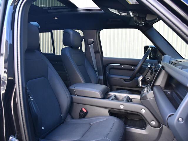 Land Rover DEFENDER 110 2.0 P300e 110 X-Dynamic HSE | Stoelventilatie | Schuif-/kantel Panorama dak | Trekhaak | 22"