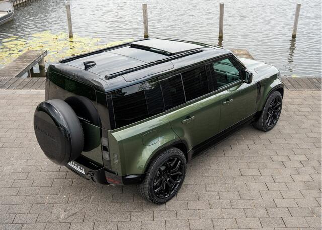 Land Rover DEFENDER 110 P300e 110 X-Dynamic HSE | Full Options | Urban WX-2R | Incl. Winterbanden | Woolstone Green | Ebony leder |