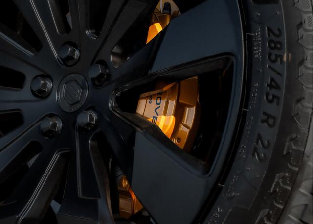 Land Rover DEFENDER 110 P300e 110 X-Dynamic HSE 22" Urban | Head-up | Elektr. trekhaak | Bronzen remklauwen | Meridian | M2026